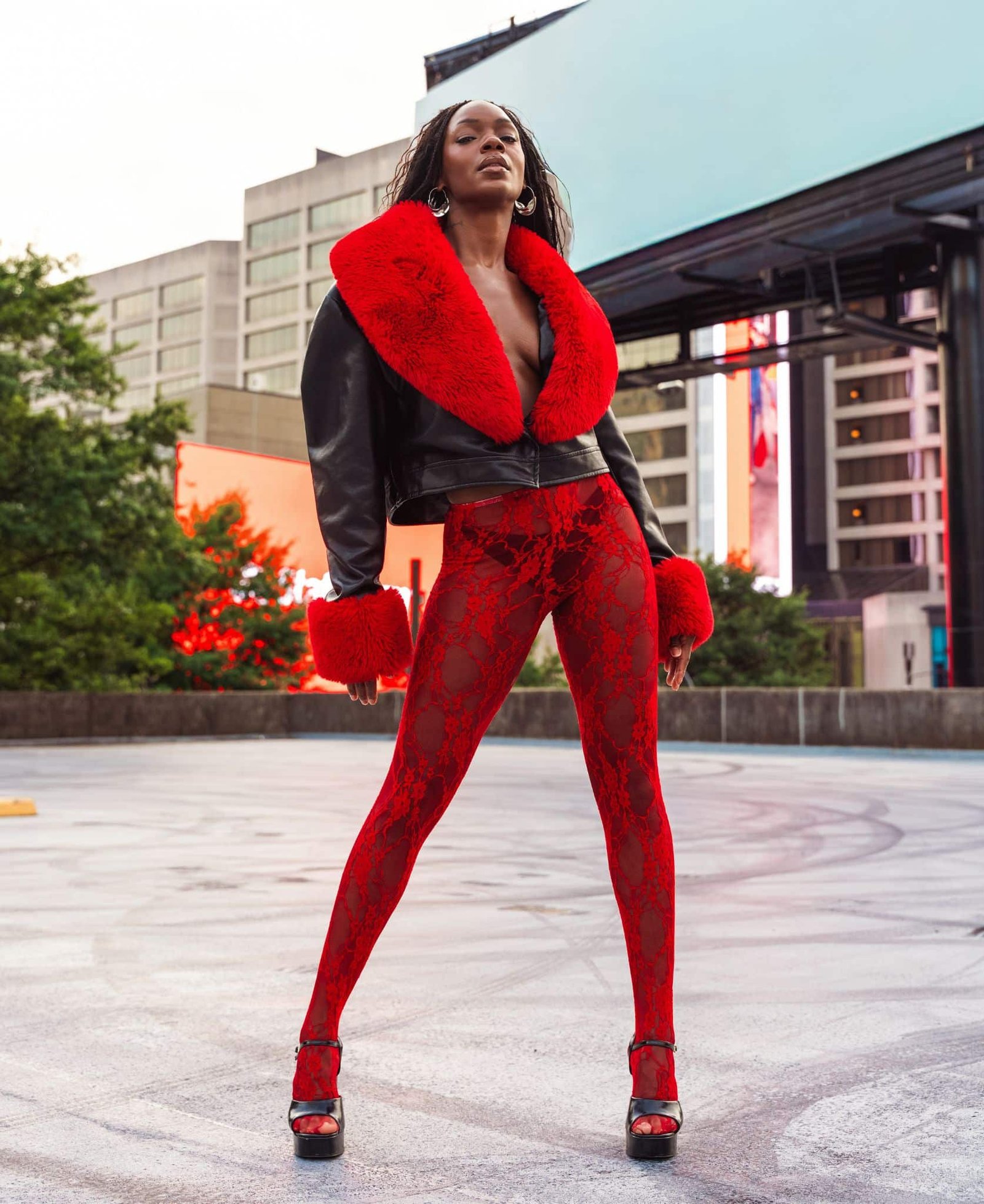 Nina LaRose – photographer -makeup artist